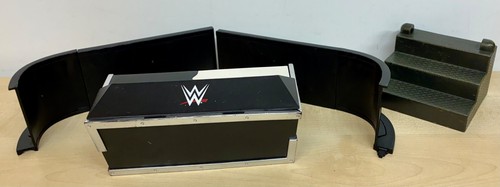 Wwe breakable commentary table - wwe,