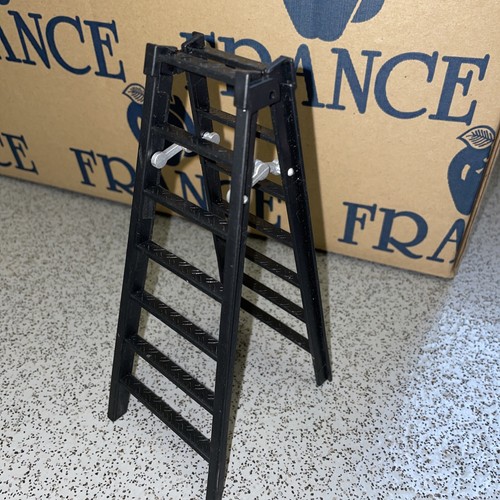 Wwe ladder wrestling - ladder, figure
