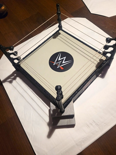 Wwe plastic mini wrestling - plastic,