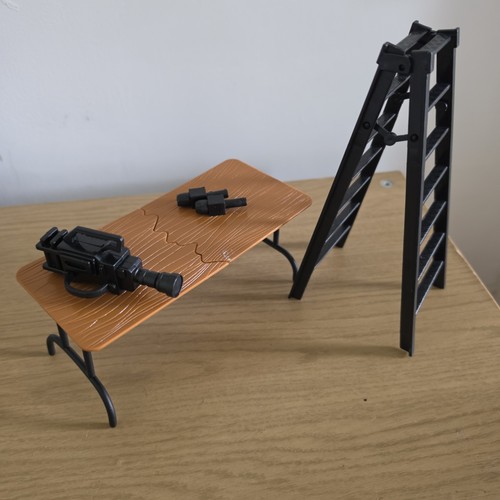 Wwe table ladder - ladder, microphone